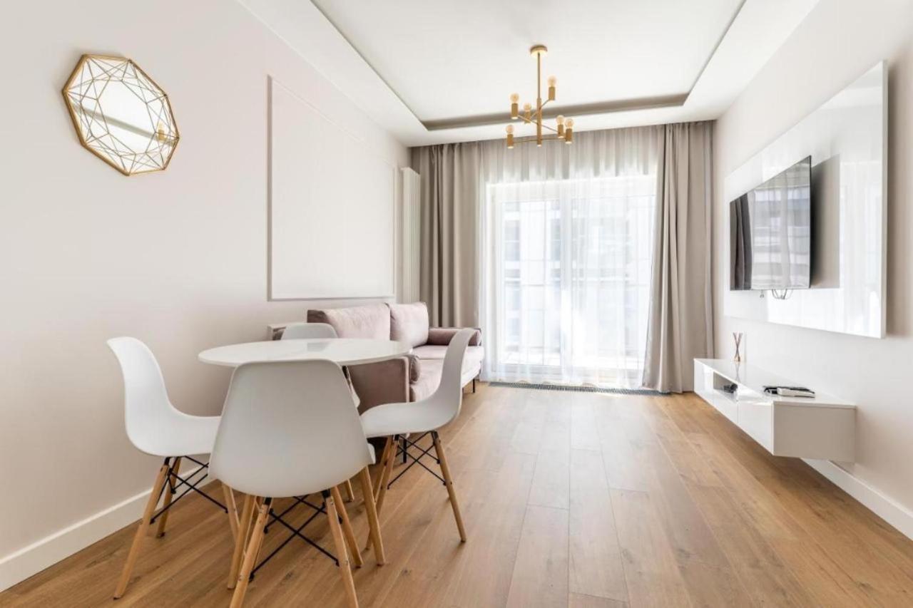 Apartament Mennica Residence - Golden Apartments - Comfortable And Stylish 华沙 外观 照片