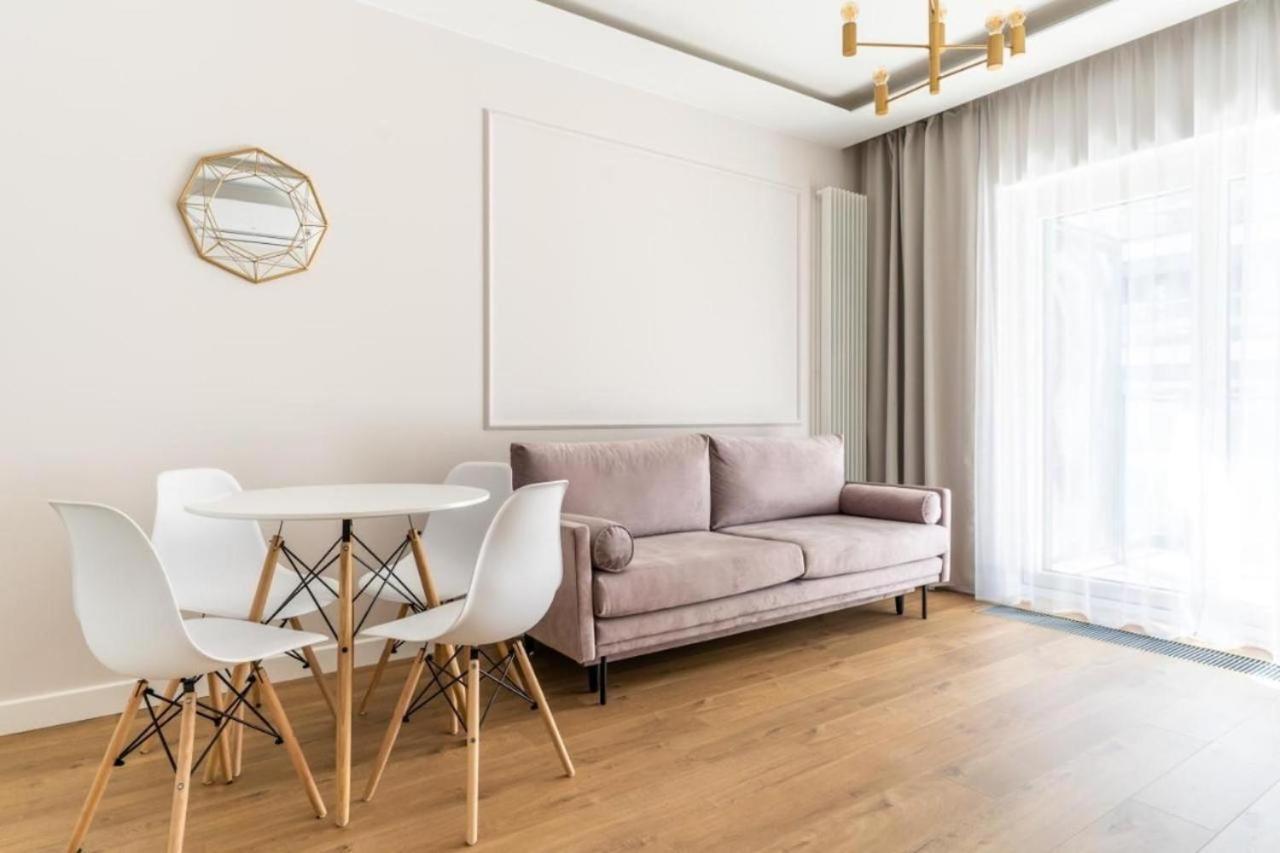 Apartament Mennica Residence - Golden Apartments - Comfortable And Stylish 华沙 外观 照片